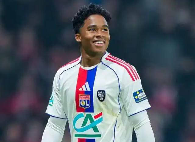 皇马“弃子”恩德里克法甲闪耀：妙传全场最佳，阿隆索战术成最大阻碍